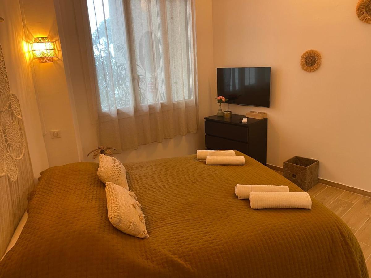 Cassis, Charmant Appart En Face De La Plage. Ngoại thất bức ảnh